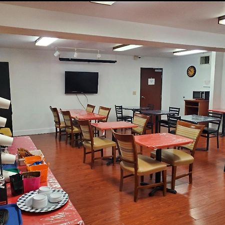 Omak Inn Екстериор снимка