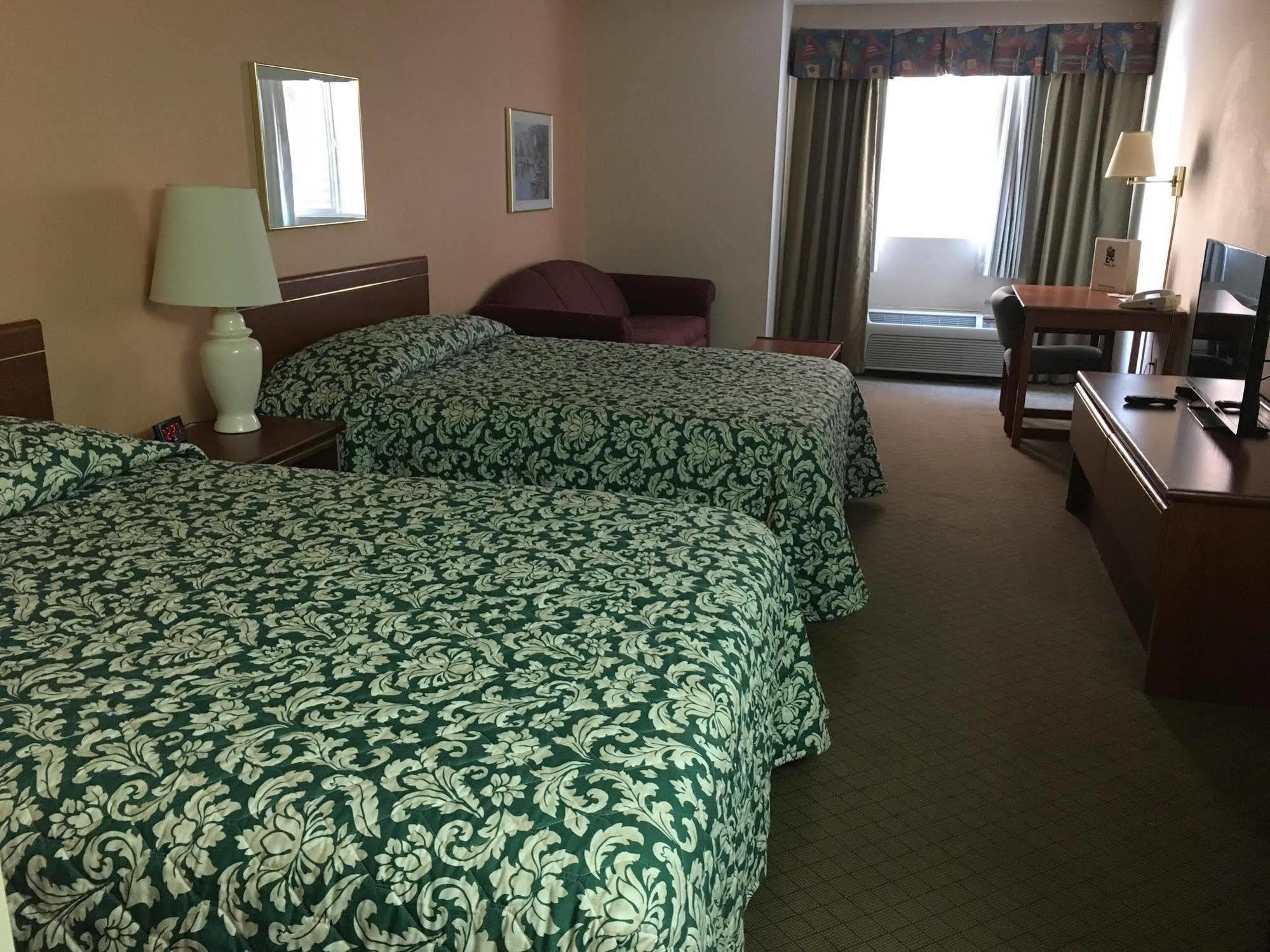 Omak Inn Екстериор снимка